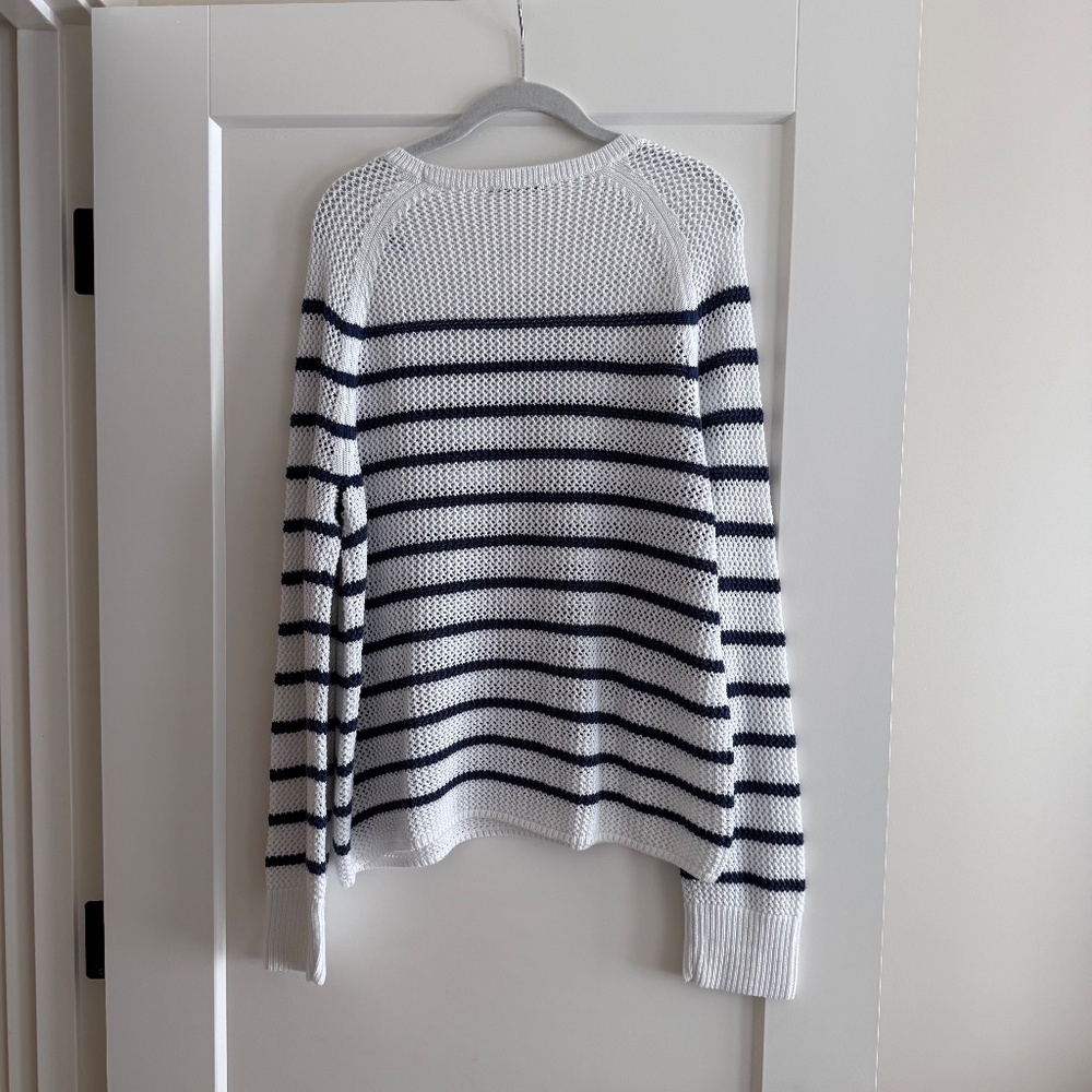 J.McLaughlin White and Navy Stripe Sweater, Size XL - Picture 3 of 3